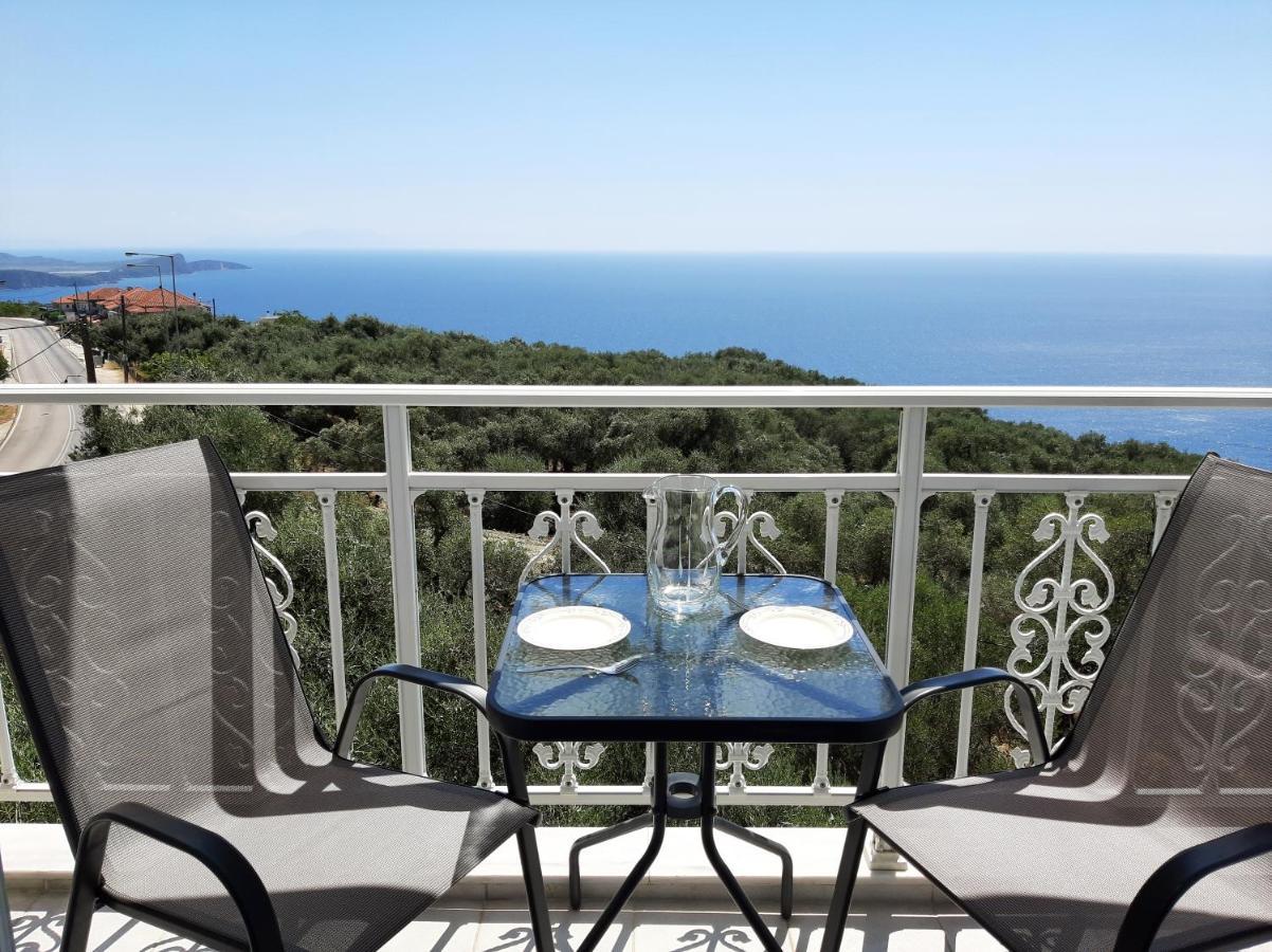 Zoe'S Studios Parga Buitenkant foto