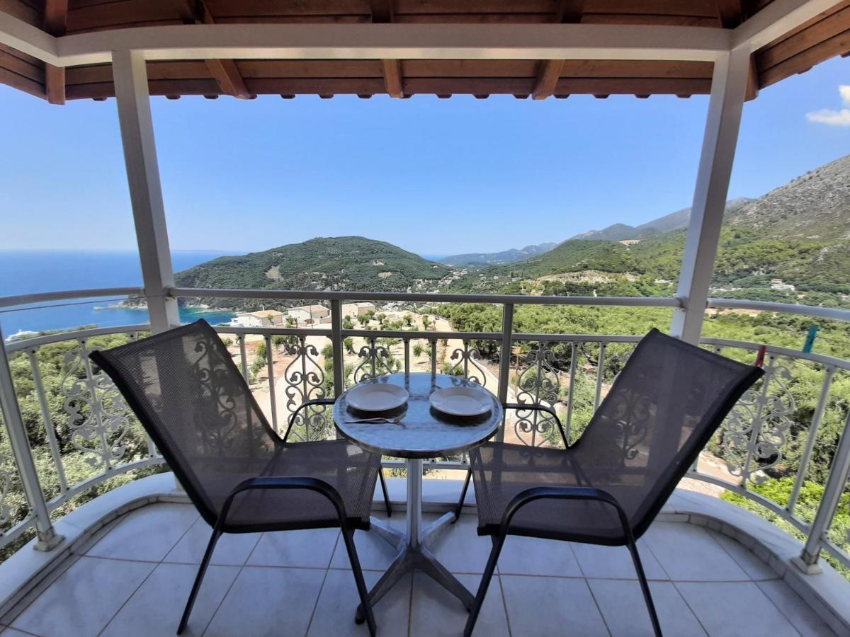 Zoe'S Studios Parga Buitenkant foto