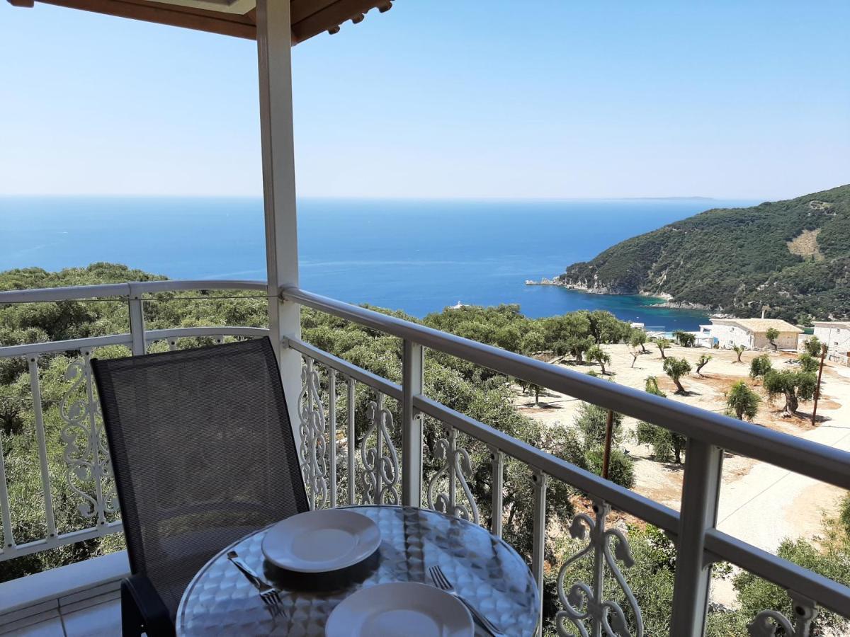 Zoe'S Studios Parga Buitenkant foto