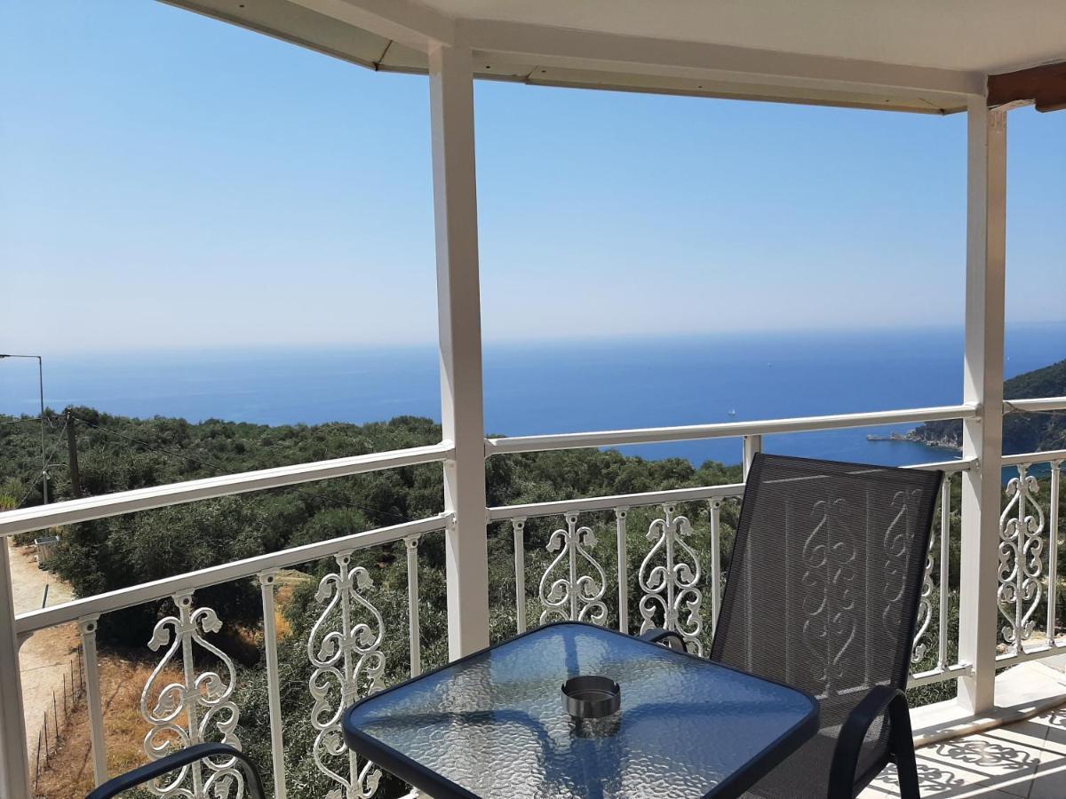 Zoe'S Studios Parga Buitenkant foto